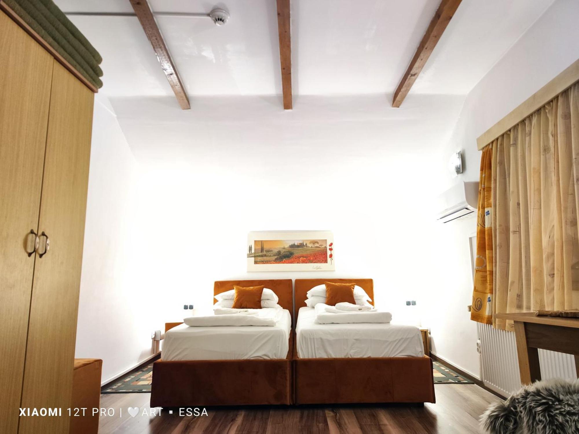 Pensiunea Buon Gusto Sibiu-Motorcyle Friendly,City Center Phòng bức ảnh